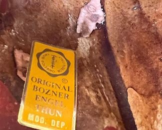 Bozner Engel Thun Red Angel Candle Holder	6in H	
