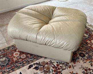 Leather Ottoman #1	16.5 x 29 x 25in	HxWxD
