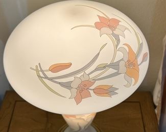 Vintage Floral Glass Mushroom Lamp	20 x 11in diameter	
