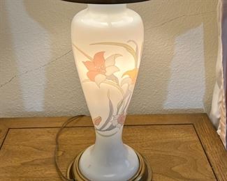 Vintage Floral Glass Mushroom Lamp	20 x 11in diameter	
