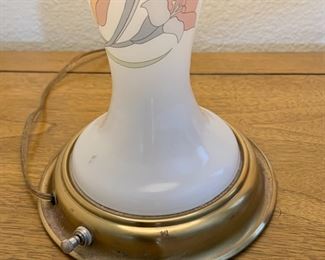 Vintage Floral Glass Mushroom Lamp	20 x 11in diameter	
