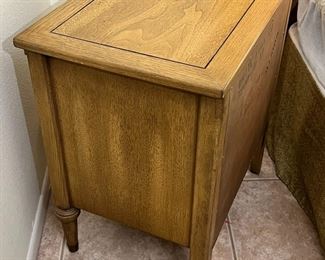 Vintage White Fine Furniture Single Nightstand	25 x 22.25 x 16in	HxWxD
