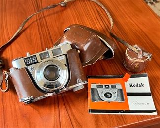 Kodak Retinette IB with Rodenstock Reomar 45mm f/2.8 Lens	4x6x3.5in	HxWxD
