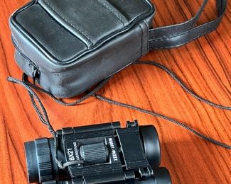 8x21 Vollvergutung German Binoculars	4x3x2in	
