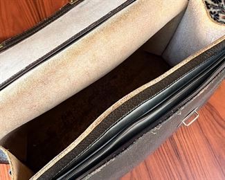 Vintage Leather Satchel Document Bag	10x16x7in	HxWxD
