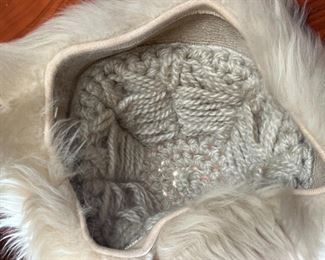 Vintage Wool Knit Lamb Fur Hat	7n dimetr  56 sz	
