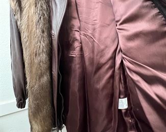Vintage Nina Ricci Fur/Leather CoatBurtrum Furs of Battle Creek	Med	
