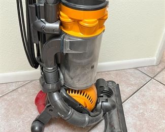 Dyson DC25 Vacuum		
