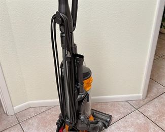 Dyson DC25 Vacuum		
