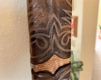 Leather Boot Framed Mirror	25 x 20.5in	
