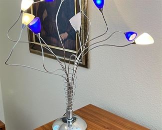 Lumisource Contemporary 9 Head Medusa Table Lamp	Approximately 29 x 16in	
