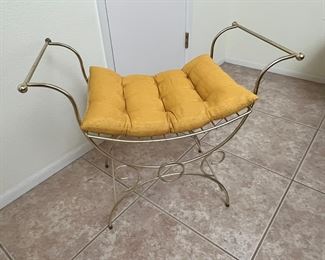 Vintage Gold Vanity Seat Chair	23 x 26.5 x 15in	
