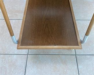 1960s Salton Royal HoTable Serving Cart	28 x 28 x 17in	
