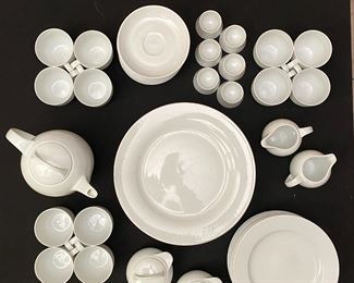 54pc Eschenbach White  China Set dinnerware 	54pc	

