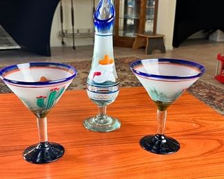 3pc Mexican Southwest Hand Painted Martini Set	Three pieces	
