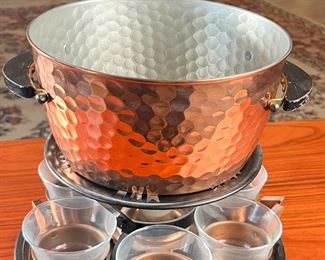 Vintage Hammered Copper Punch Bowl & Cup Set 	7pc	
