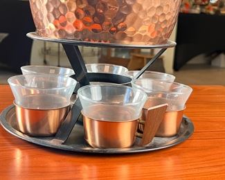 Vintage Hammered Copper Punch Bowl & Cup Set 	7pc	
