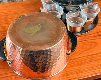 Vintage Hammered Copper Punch Bowl & Cup Set 	7pc	
