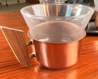 Vintage Hammered Copper Punch Bowl & Cup Set 	7pc	
