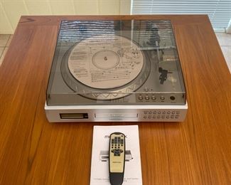 Memorex 2655MMO Turntable, Cassette, CD Player/Recorder, Aux Function With USB-to-PC Recording
