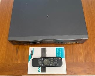 GoVideo DDV9000 Dual Dubbing Deck VCR VHS Player		
