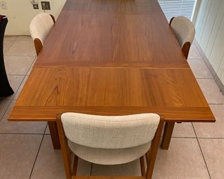 Teak Danish Modern Ansager Mobler Table w/ 4 Benny Lindén Chairs Linden	30 x 35.5 x 35.5in	HxWxD
