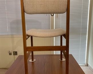 Teak Danish Modern Ansager Mobler Table w/ 4 Benny Lindén Chairs Linden	30 x 35.5 x 35.5in	HxWxD
