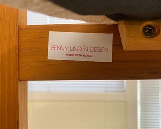 Teak Danish Modern Ansager Mobler Table w/ 4 Benny Lindén Chairs Linden	30 x 35.5 x 35.5in	HxWxD
