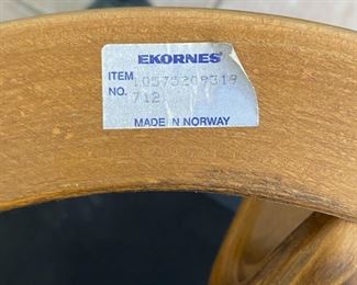 Ekornes Stressless Reno Leather Recliner Chair with Ottoman BLUE 	36 x 35 x 34in	HxWxD
