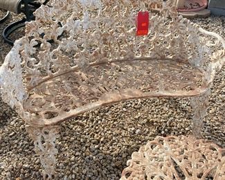 4pc Antique Cast Iron Grapevine Patio Set	Loveseat 28 x 38 x 14	HxWxD
