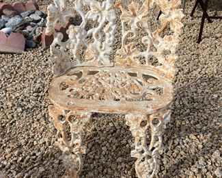 4pc Antique Cast Iron Grapevine Patio Set	Loveseat 28 x 38 x 14	HxWxD
