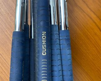 First Flight Executor II Irons 3-PW Golf Clubs	8 clubs total 	
