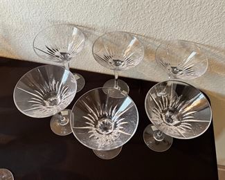 6pc Mikasa Arctic Lights Martini Glasses	6.75 x 4.5in diameter.	
