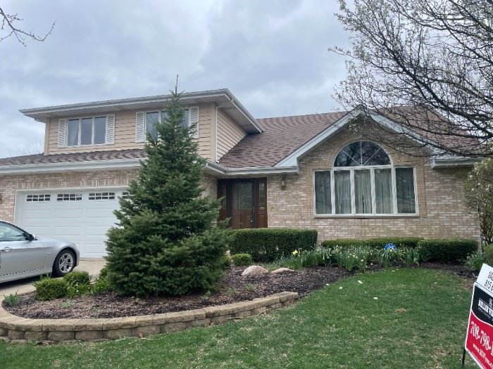 Cait's Frankfort Estate Sale 50 OFF starts on 4/28/2023