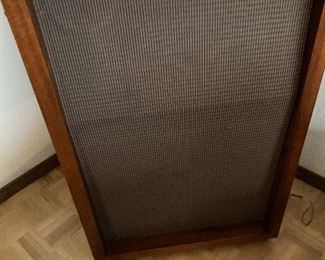 front JBL speaker-works