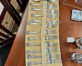 "Old Colonial" sterling silver flatware