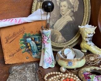 Vintage hat pins, jewelry, accessories 