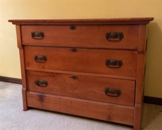 Wood dresser