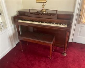 PIANO.   READY FOR THE BEGINNERS   $ 100.00
