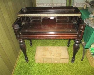 spinet desk