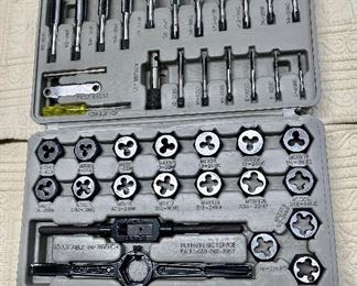 Allied Tap and Die set