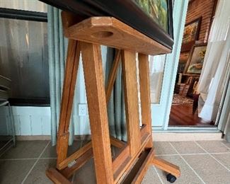 Solid wood easel