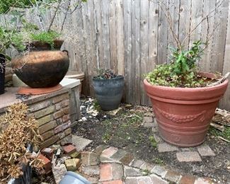 Several Flower Pots, one Over Sized