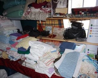 blankets, sheets, linens