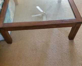 Square glass coffee table
41x41
16 inches high