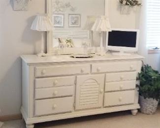 Handsome white dresser with mirror