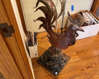 Fabulous tall appx 40" standing rooster! 