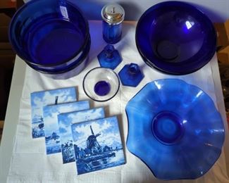 Blue ruffle bowl 11.5" diameter, 3.25 tall, round bowl 10.25 diameter 4" tall,