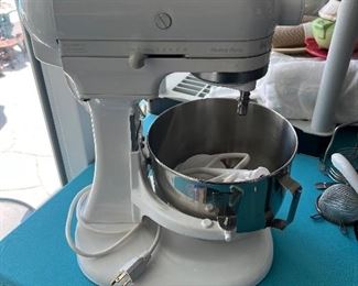 KitchenAid heavy duty mixer