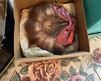 Vintage hat with fur